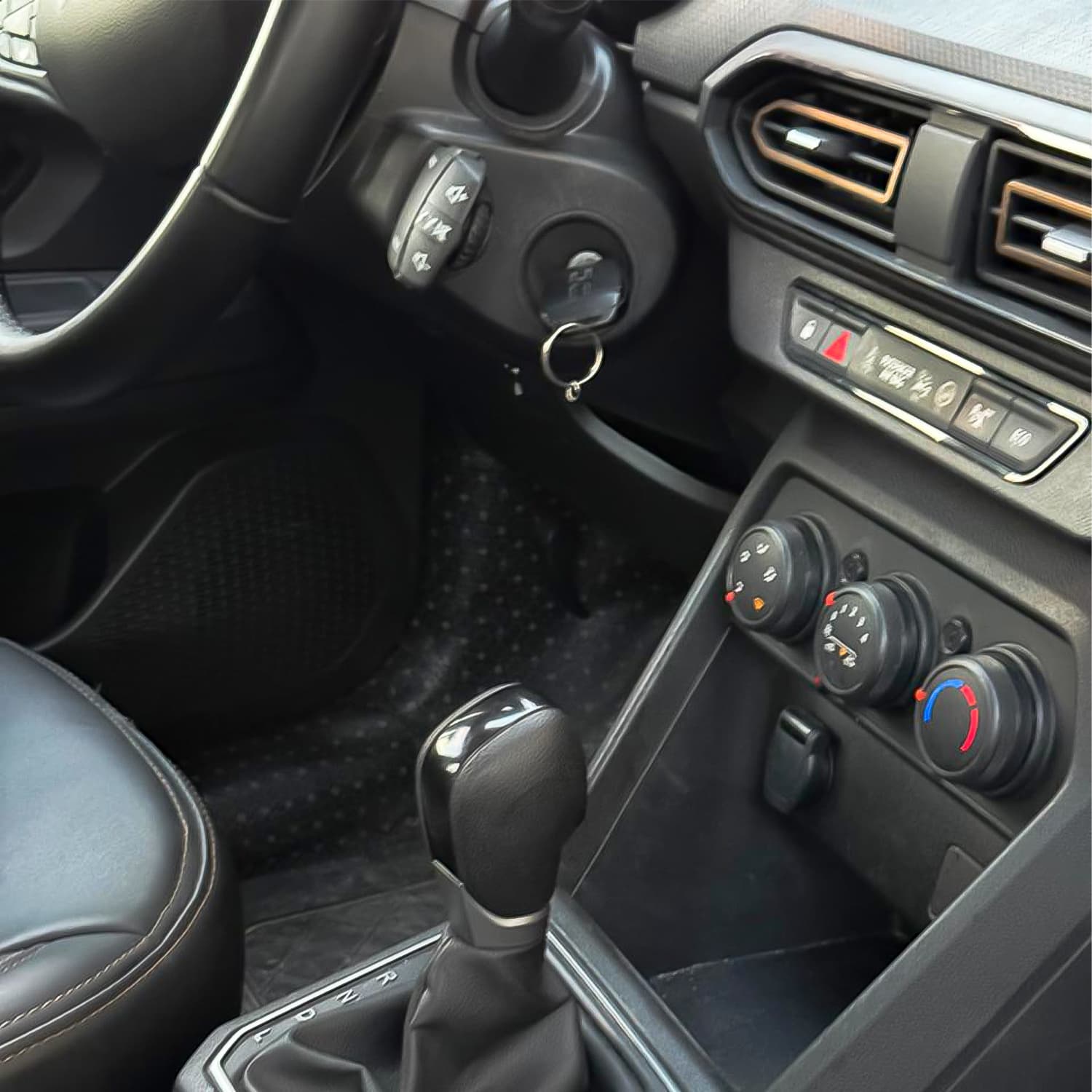 Dacia Sandero - Image 4